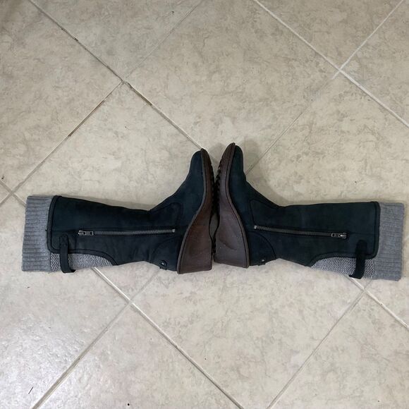 Ugg Skyfall Boots Women's Size 6 black gray leather wool  /sock Buckle wedge - Picture 9 of 13